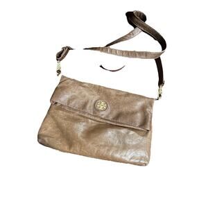 Tory Burch Brown Women's Shoulder Bag Logo Accent Adjustable Strap Magnetic Clo…